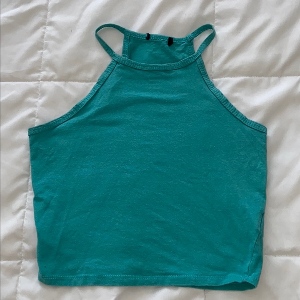Tillys Crop Top